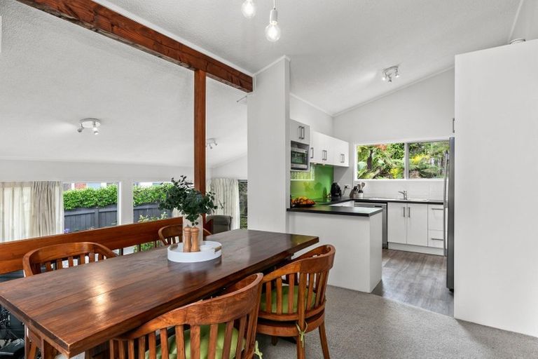 Photo of property in 118 Hinewa Road, Otumoetai, Tauranga, 3110