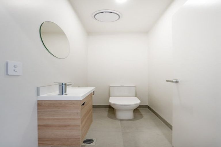 Photo of property in 138 Pepene Avenue, Takanini, Auckland, 2112