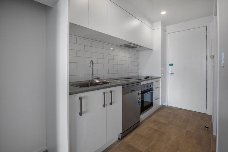 Photo of property in 5/61 Pragma Rise