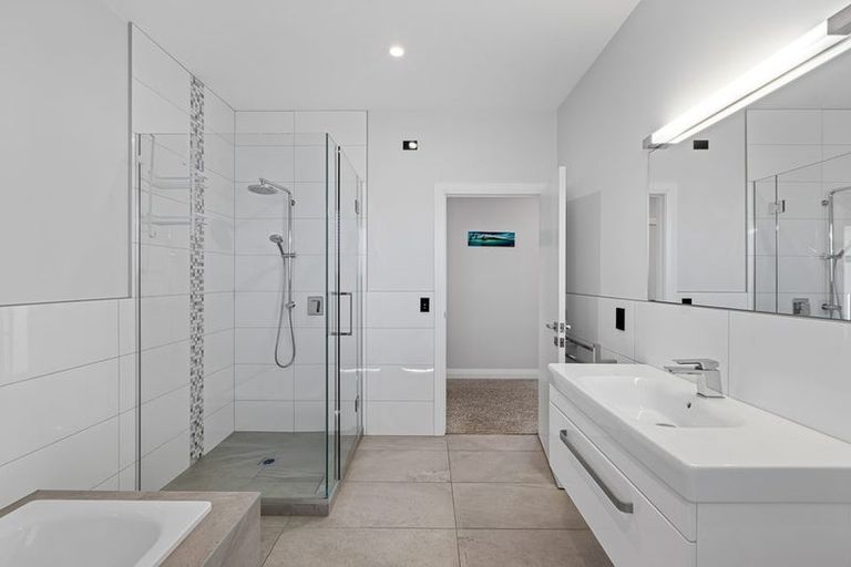 Photo of property in 16 Palm View Terrace, Gulf Harbour, Whangaparaoa, 0930