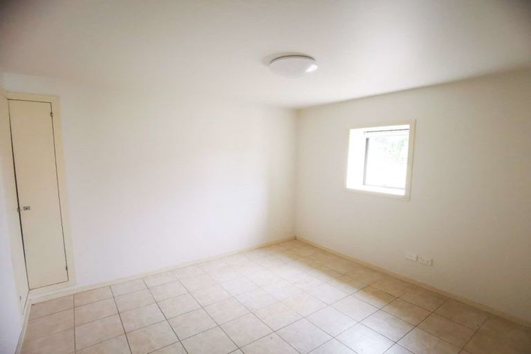 Photo of property in 58 Powrie Street, Glenfield, Auckland, 0629