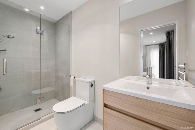 Photo of property in 46 Clayden Shuttleworth Street, Papakura, 2110