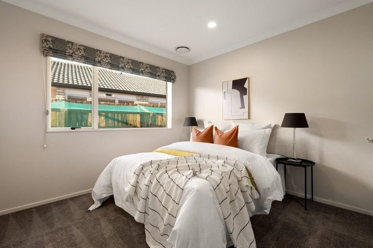 Photo of property in 5 Castlehill Court, Wattle Downs, Auckland, 2103