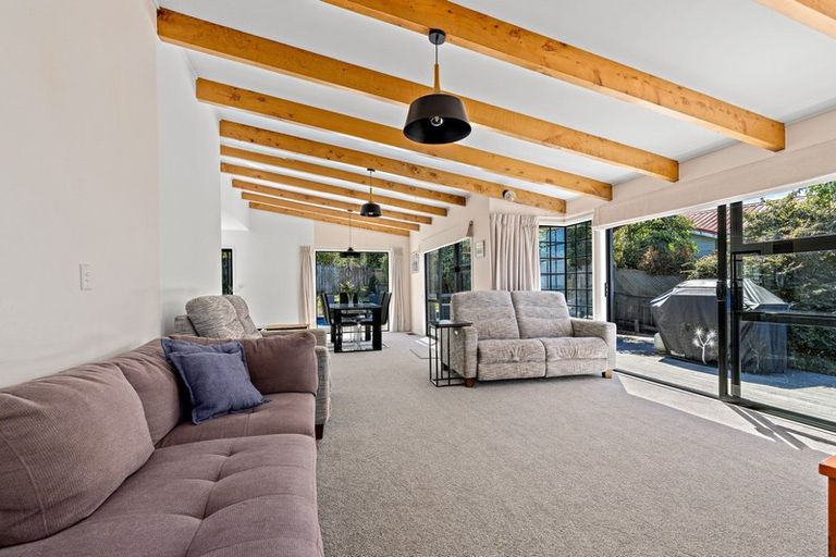 Photo of property in 23 Hinemoa Place, Snells Beach, 0920