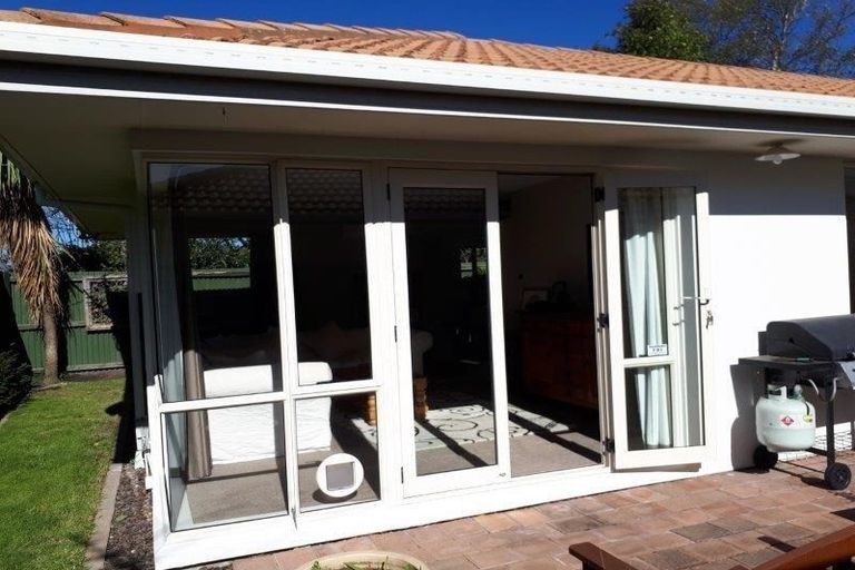 Photo of property in 4/71 Elizabeth Street, Riccarton, Christchurch, 8041