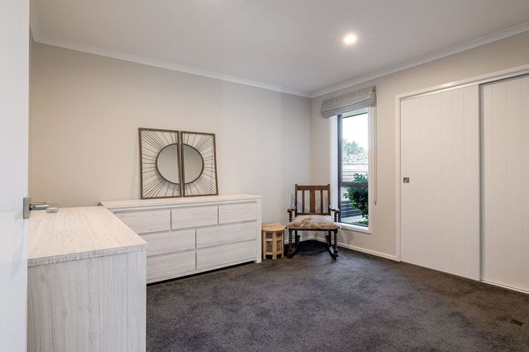 Photo of property in 33 Monarch Drive, Ashhurst, 4810