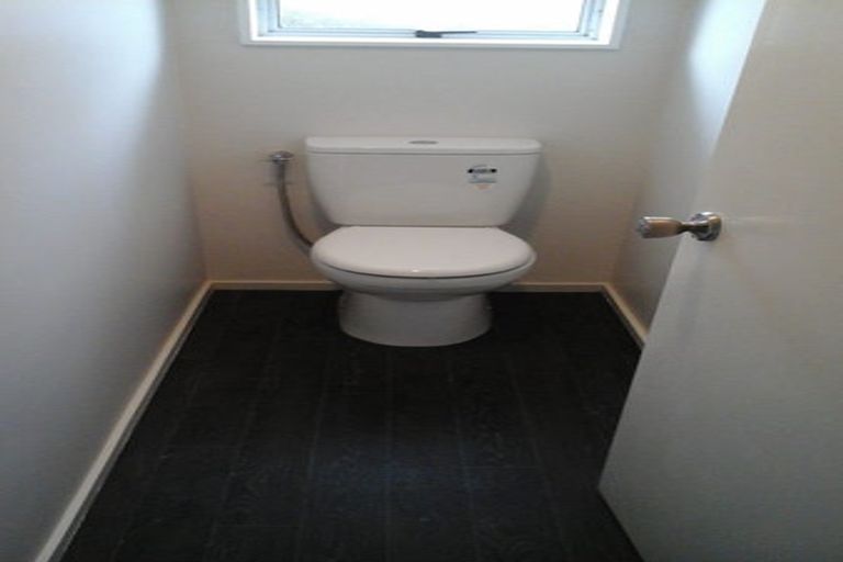 Photo of property in 229 Queenspark Drive, Parklands, Christchurch, 8083