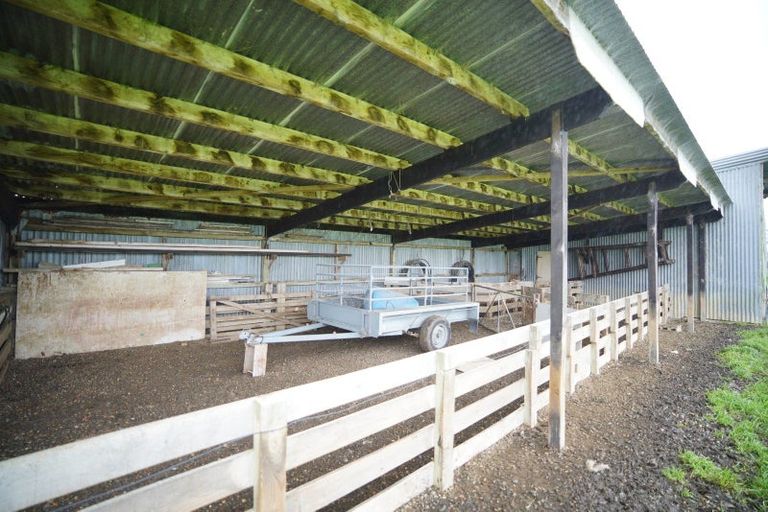 Photo of property in 162 Moore Road, Lorneville, Invercargill, 9874