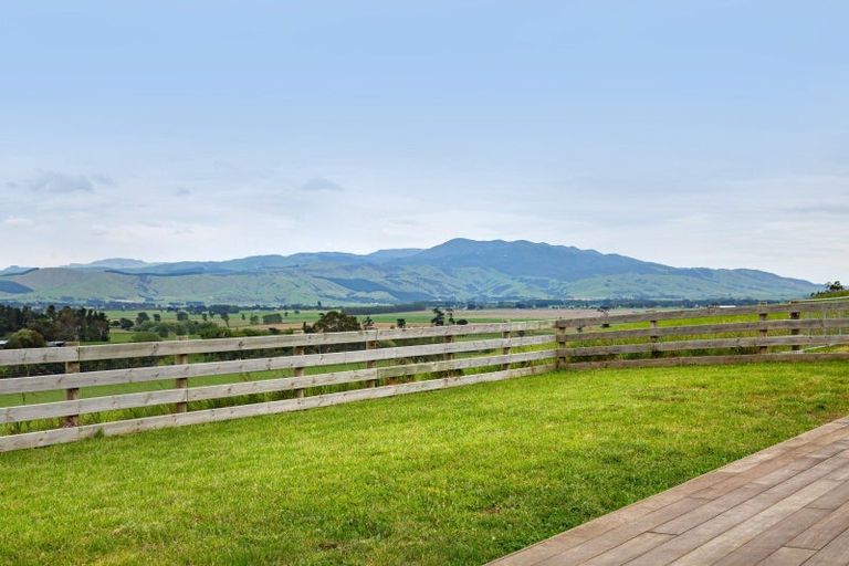 Photo of property in 59 Kahutara Road, Kahutara, 5771