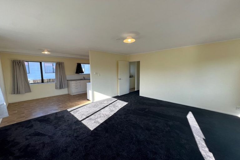 Photo of property in 1/56a Burundi Avenue, Clendon Park, Auckland, 2103