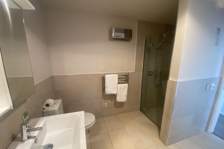 Photo of property in 9b Champion Street, Edgeware, Christchurch, 8013