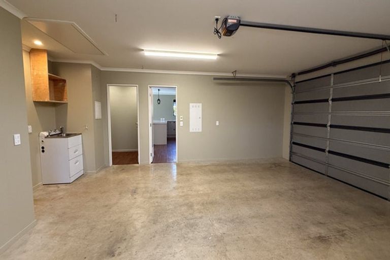 Photo of property in 4 Carmello Grove, Richmond, 7020