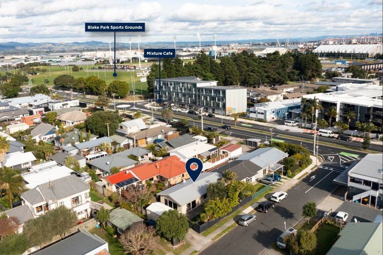 Photo of property in 6 Bain Street, Mount Maunganui, 3116