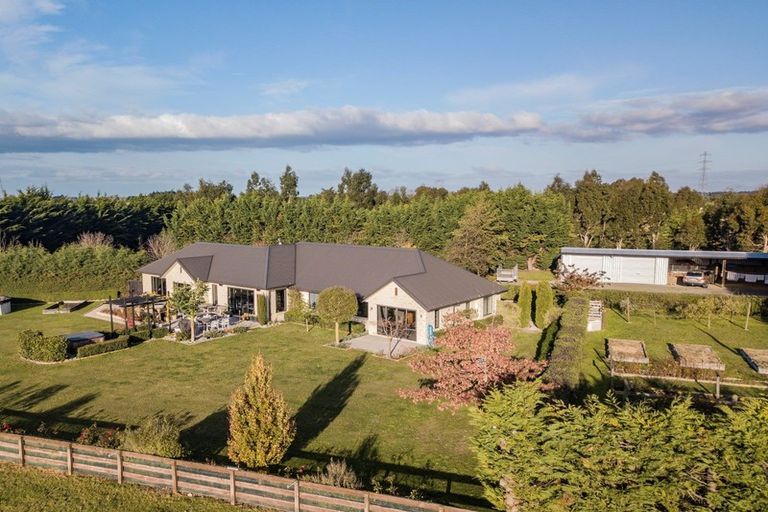 Photo of property in 51 Pattersons Road, Swannanoa, Rangiora, 7475