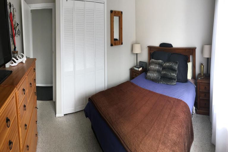 Photo of property in 20 Apollo Parade, Milson, Palmerston North, 4414