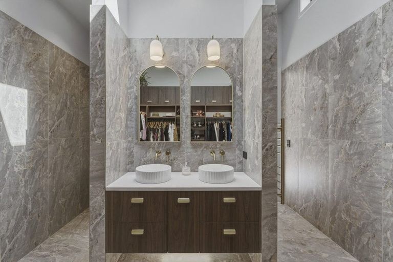 Photo of property in 7 Pike Place, Ferndale, New Plymouth, 4310