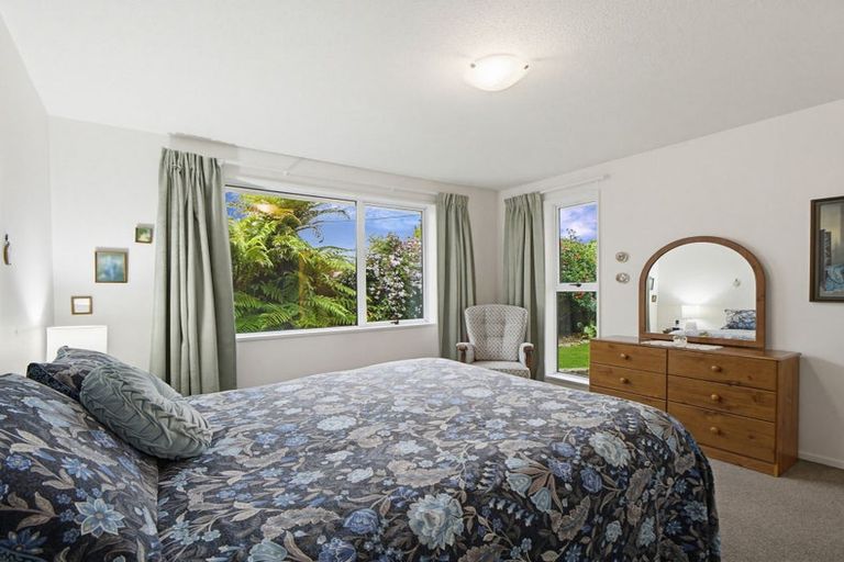 Photo of property in 8 Kennedys Bush Road, Halswell, Christchurch, 8025