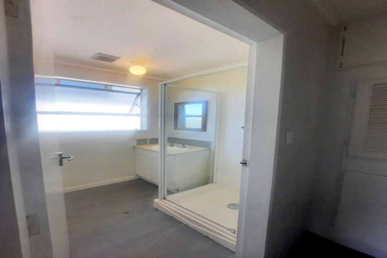 Photo of property in 27 Rhine Street, Island Bay, Wellington, 6023