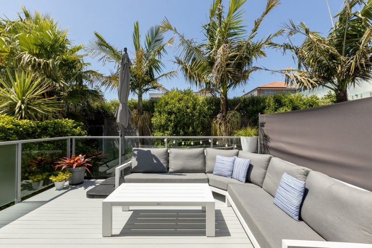 Photo of property in 219a Oceanbeach Road, Mount Maunganui, 3116