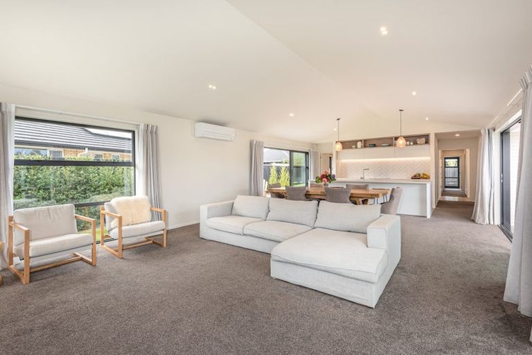 Photo of property in 3 Springbrook Close, Rangiora, 7400