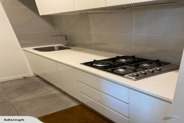 Photo of property in 27 Drumbuoy Drive, Flat Bush, Auckland, 2019