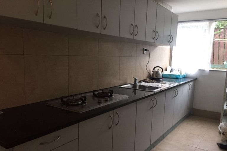 Photo of property in 63 Chorley Avenue, Massey, Auckland, 0614