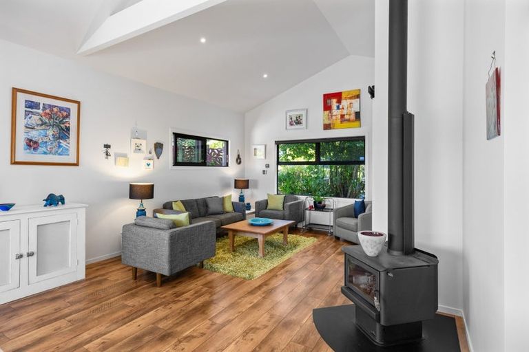 Photo of property in 83 Pomona Road, Ruby Bay, Upper Moutere, 7173