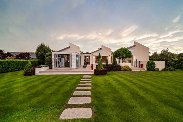 Photo of property in 11 Frisby Drive, West Melton, 7618