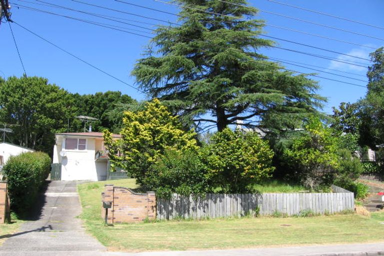 Photo of property in 45 Eskdale Road, Birkdale, Auckland, 0626