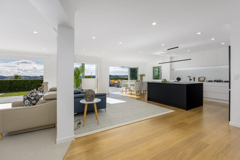 Photo of property in 67 Manuel Road, Silverdale, 0932