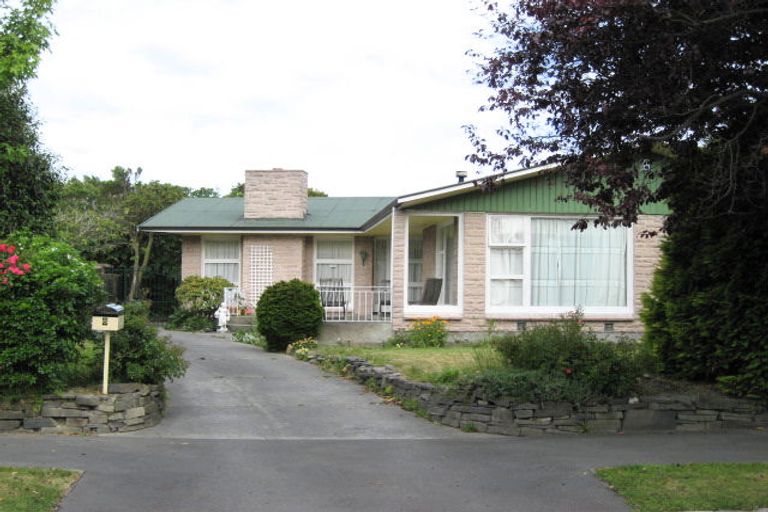 Photo of property in 6 Yardley Street, Avonhead, Christchurch, 8042