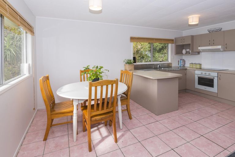 Photo of property in 50 Alabaster Drive, Papatoetoe, Auckland, 2025