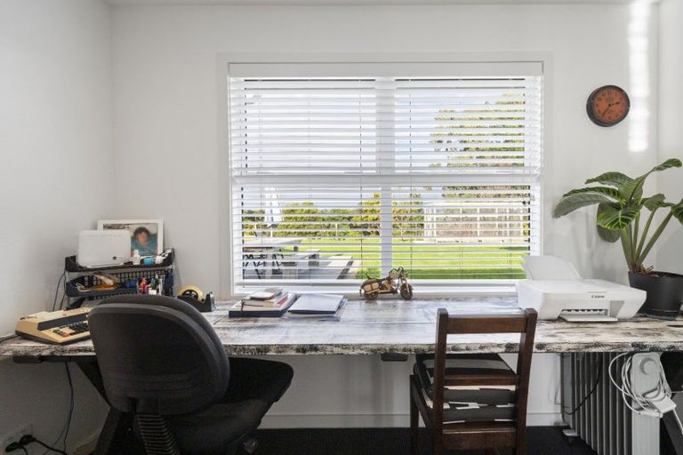 Photo of property in 172 Hendersons Line, Kelvin Grove, Palmerston North, 4470