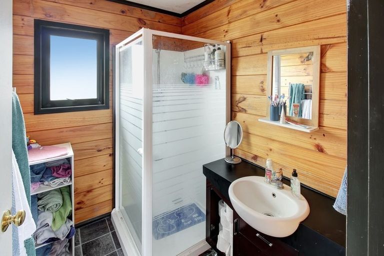 Photo of property in 8a Ngaire Street, Longburn, Palmerston North, 4412