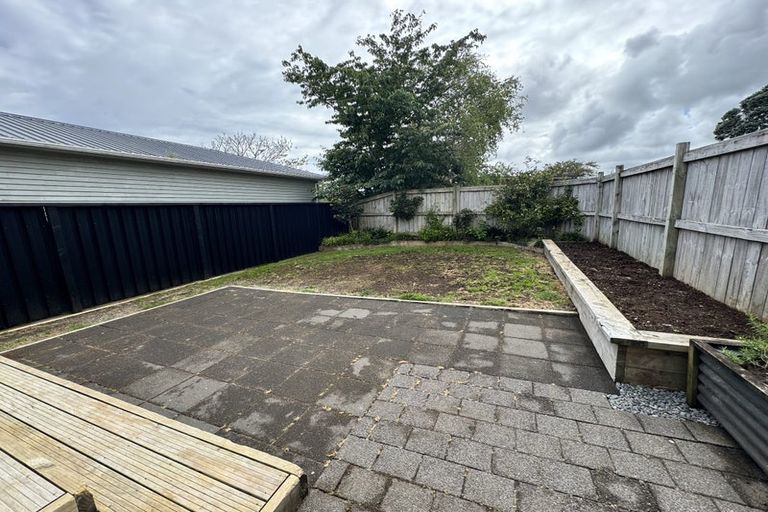 Photo of property in 19 Lyn Street, Lynmouth, New Plymouth, 4310