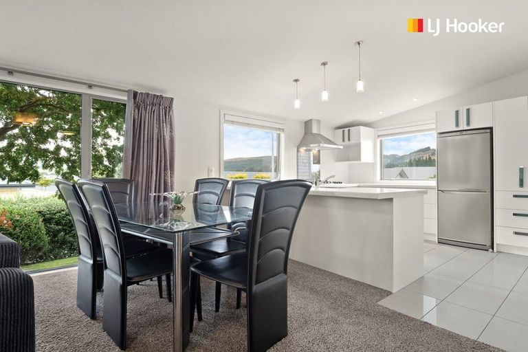 Photo of property in 38 Severn Street, Green Island, Dunedin, 9018