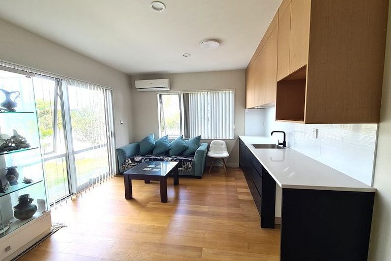Photo of property in 45 Remuremu Street, Long Bay, Auckland, 0630