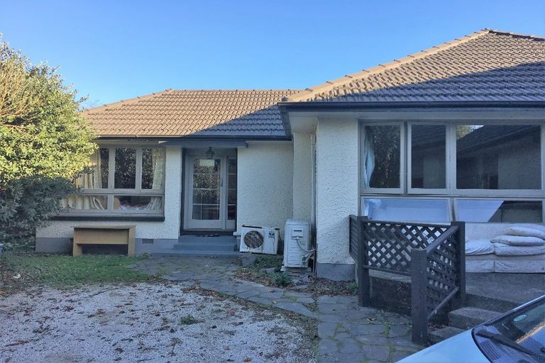 Photo of property in 2/111 Waimairi Road, Ilam, Christchurch, 8041