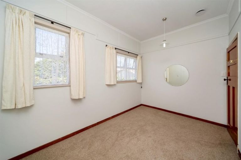 Photo of property in 20 Caledonia Street, Hawera, 4610
