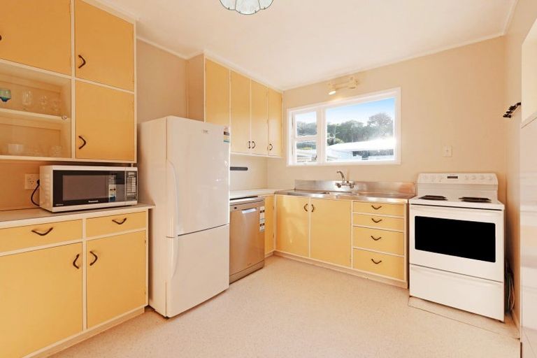 Photo of property in 23b Rotherham Terrace, Miramar, Wellington, 6022