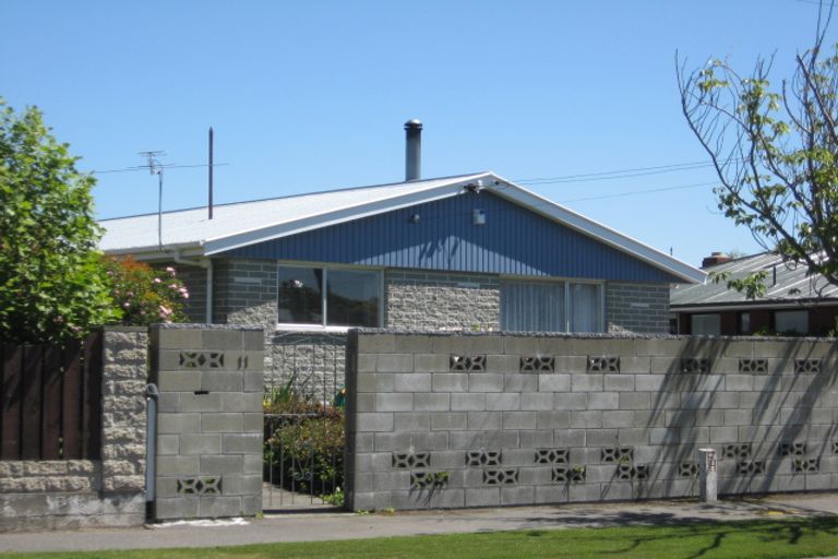 Photo of property in 11 Chedworth Avenue, Bishopdale, Christchurch, 8053