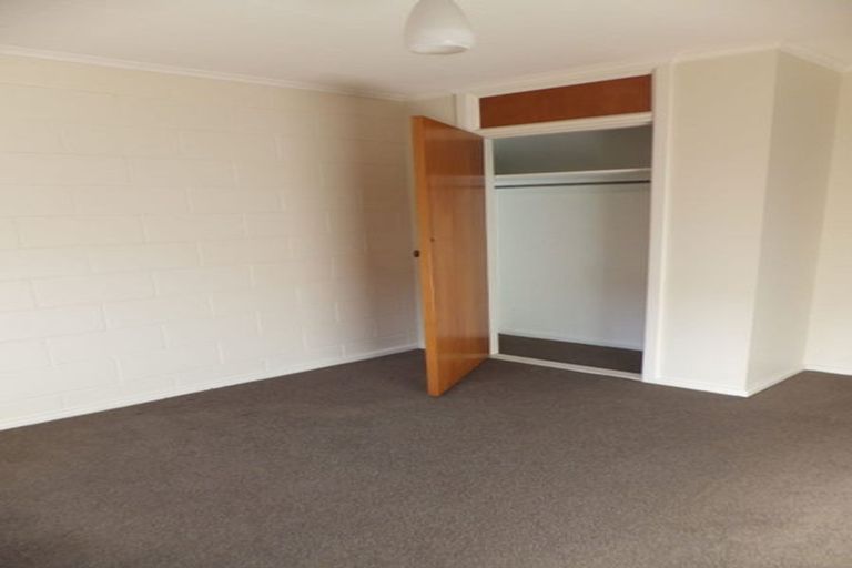 Photo of property in 2/184 Centaurus Road, Saint Martins, Christchurch, 8022