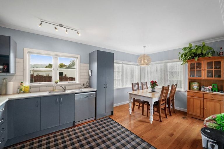 Photo of property in 18 Church Street, Katikati, 3129