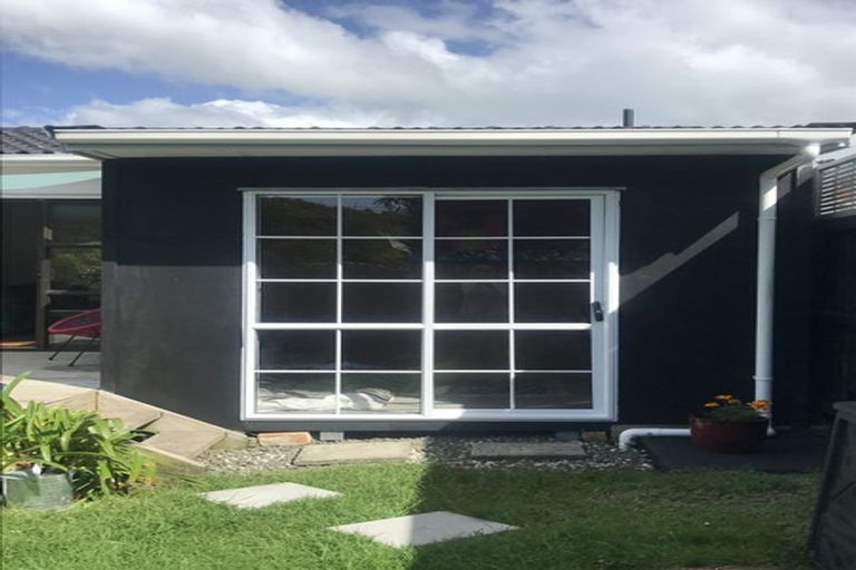 Photo of property in 2/25 Birchfield Road, Hauraki, Auckland, 0622