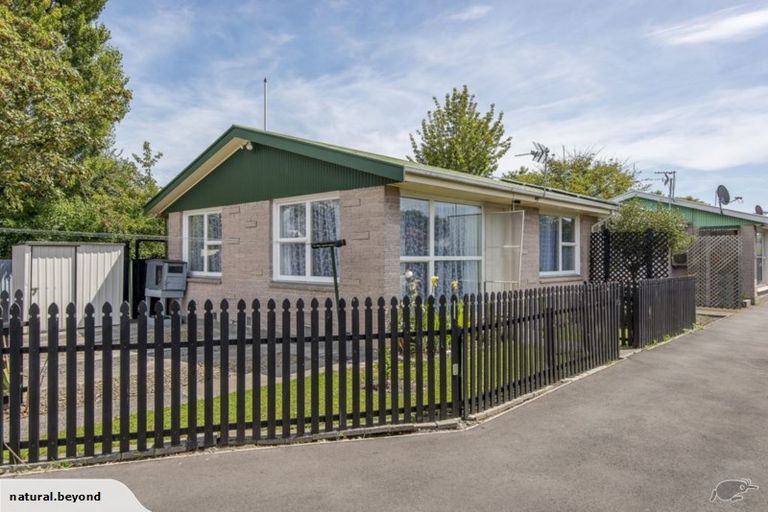 Photo of property in 6/98 Mathesons Road, Phillipstown, Christchurch, 8011