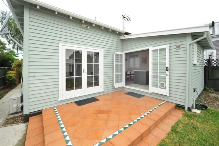 Photo of property in 1/21 Norwood Street, Beckenham, Christchurch, 8023