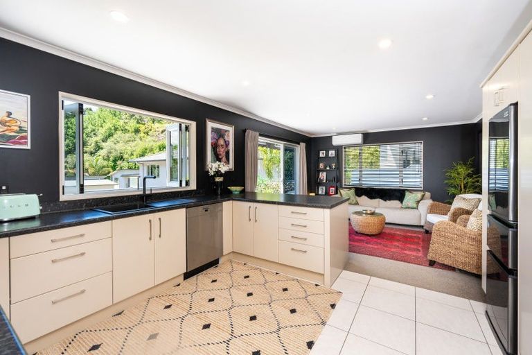 Photo of property in 151 Milton Road, Bluff Hill, Napier, 4110