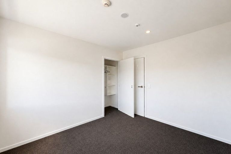 Photo of property in 204/28b Eileen Newey Place, Henderson, Auckland, 0612