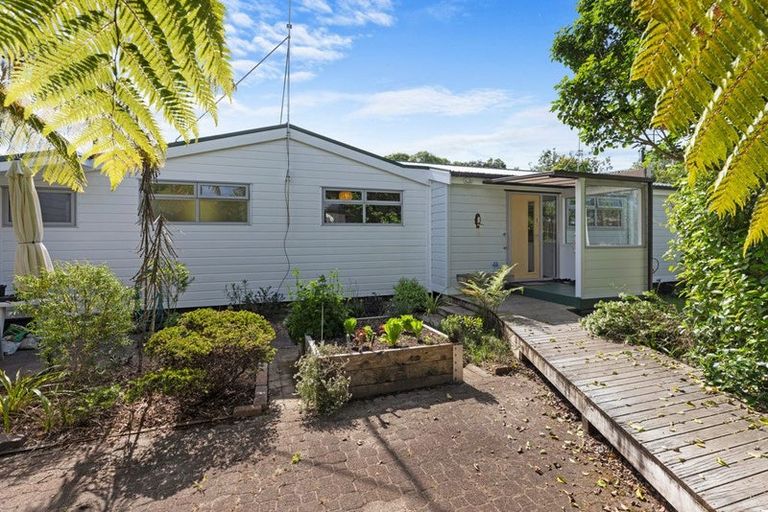 Photo of property in 21 Ngaparaoa Drive, Maketu, Te Puke, 3189
