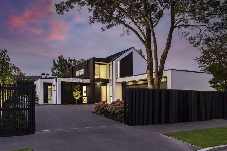 Photo of property in 95 Mays Road, St Albans, Christchurch, 8052